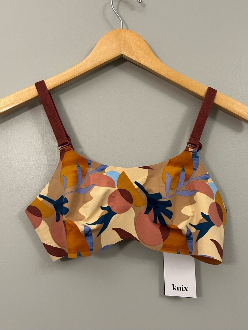 knix Evolution Bra NWT Work of Art/Amber Abstract Floral Wireless Bra Size 2